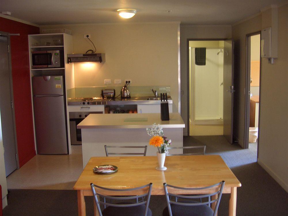 Nikau Apartments Нельсон Экстерьер фото