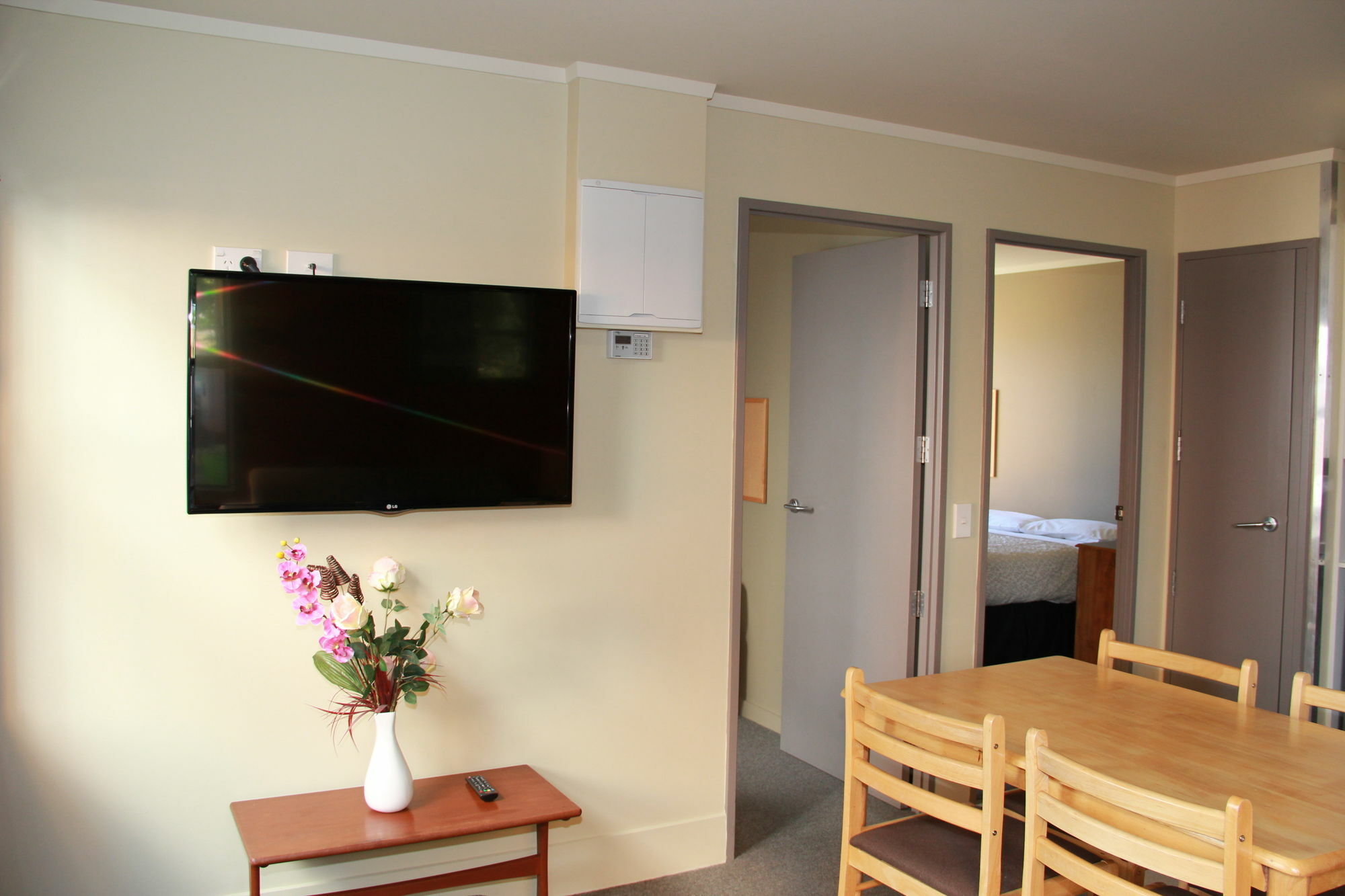 Nikau Apartments Нельсон Экстерьер фото